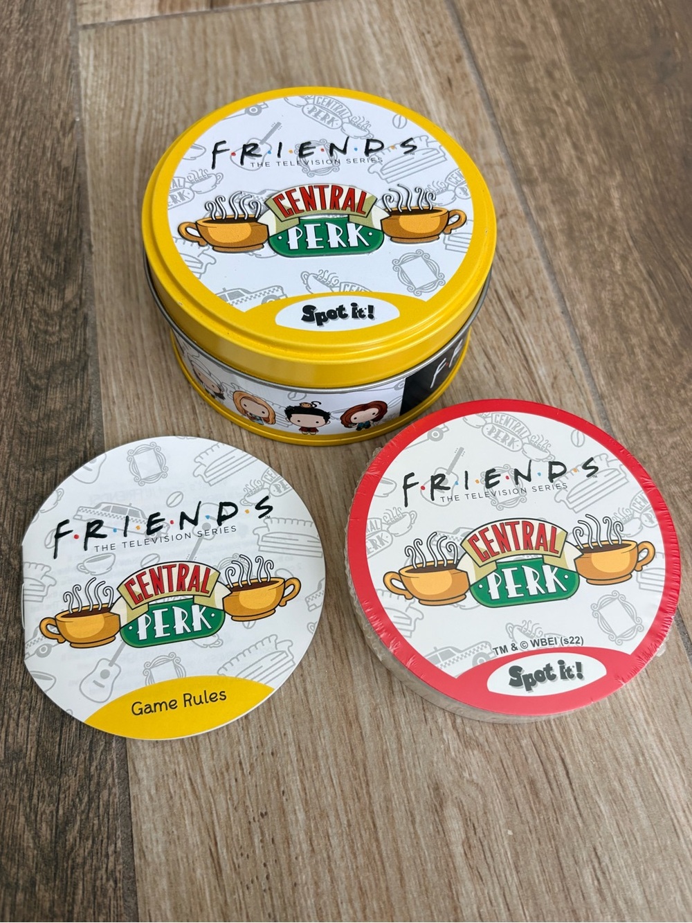 NEW RARE Friends Spot It Card Game